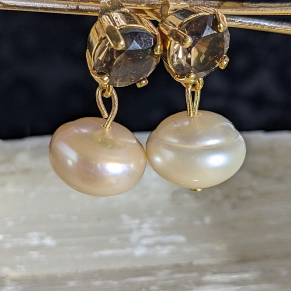 Genuine Smokey Brown Topaz 1.7 Carats with Baroque Pearl Drop Earrings - Picture 2 of 3